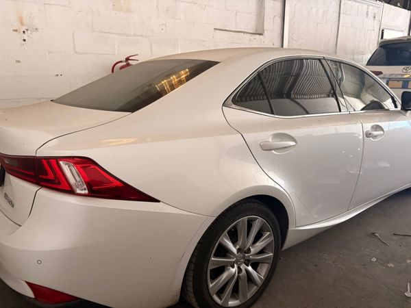 ~/upload/Lots/157737/AdditionalPhotos/f553irddtvd3a/WhatsApp Image 2025-10-22 at 15.45.41 (1)_t600x450.jpg